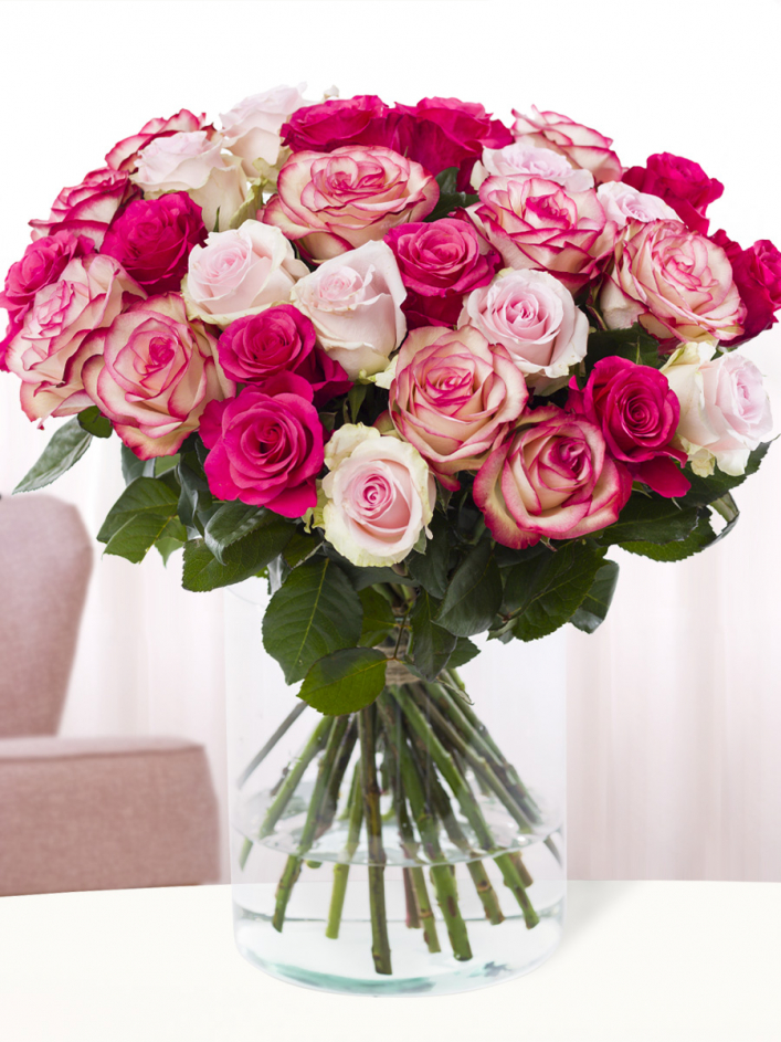 Cornwall Necklet willekeurig Rozenmix van 30 roze rozen | SURPROSE.NL